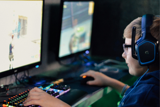 Từng bị xem là “gây nghiện”, giờ video game chính thức thành môn học ở Ảrập Xêút