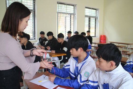 Lần đầu có quy định riêng về chế độ làm việc cho giáo viên giáo dục thường xuyên