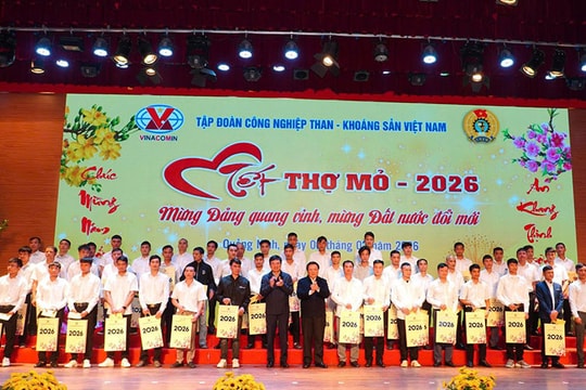Đoàn ĐBQH tỉnh Quảng Ninh: Thiết thực các hoạt động an sinh – xã hội dịp Tết Nguyên đán