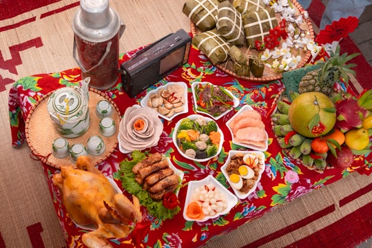 Ăn uống ngày Tết như thế nào để tránh đầy bụng, khó tiêu?