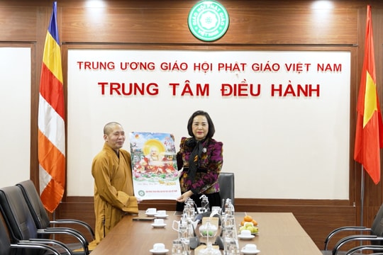 Phó Chủ tịch Quốc hội Nguyễn Thị Thanh t hăm, chúc Tết Trung ương Giáo hội Phật giáo Việt Nam
