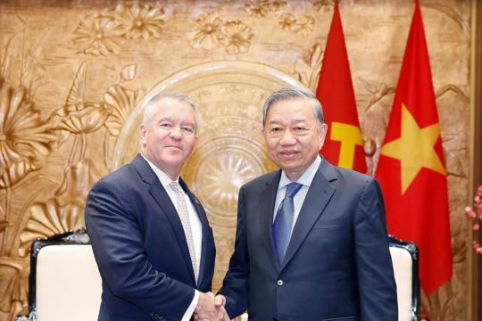 Party chief receives US Assistant Secretary of State