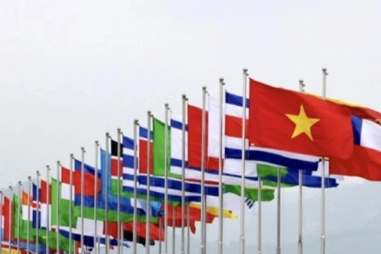 Promoting comprehensive foreign affairs at new height: Party chief