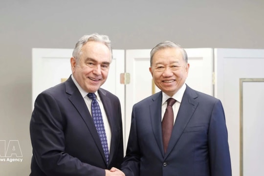 Vietnamese Party chief receives former US Deputy Secretary of State