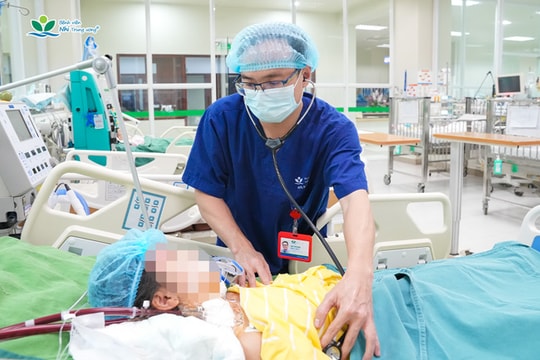 Nhầm rối loạn tiêu hóa, trẻ nguy kịch vì viêm cơ tim tối cấp