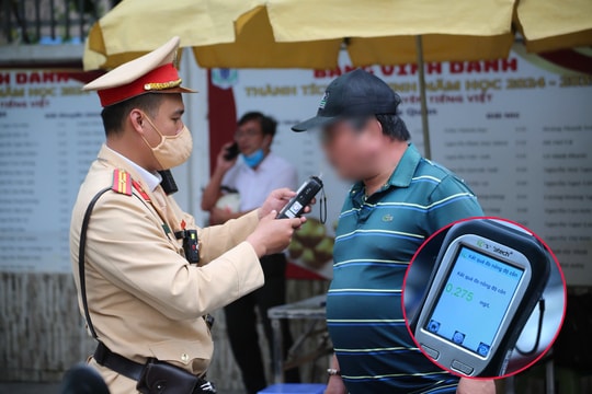 Hà Nội: “Nâng chén khai Xuân” nhưng vẫn lái xe, 90 tài xế bị xử phạt