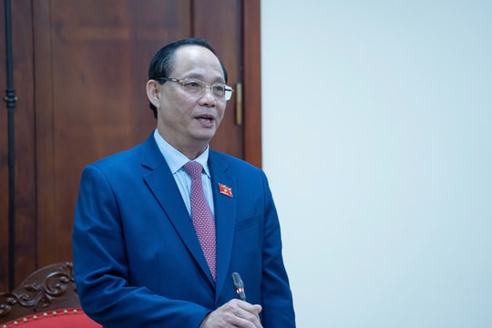 Phó Chủ tịch Quốc hội, Thượng tướng Trần Quang Phương gặp mặt đầu xuân Thường trực Ủy ban Quốc phòng, An ninh và Đối ngoại và Ủy ban Dân nguyện và Giám sát