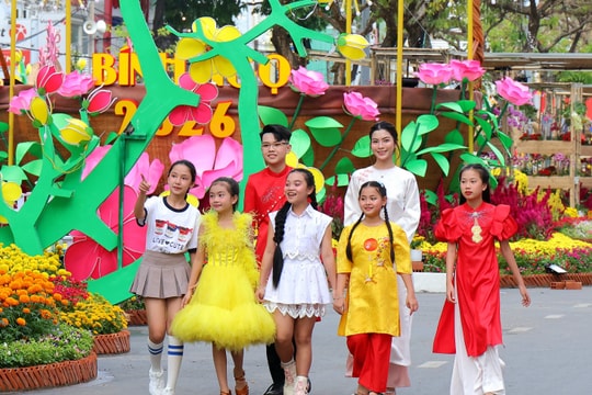 Bí thư Thành ủy Cần Thơ Lê Quang Tùng: Không để xảy ra tình trạng ăn Tết kéo dài