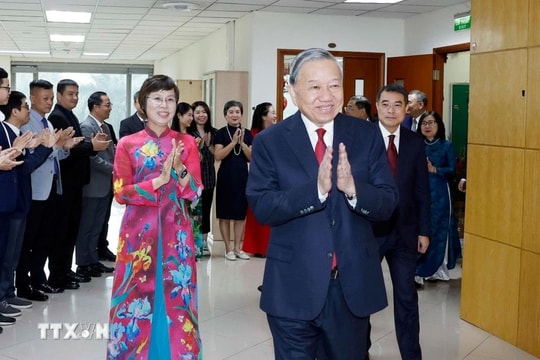 Tổng Bí thư Tô Lâm: TTXVN vươn lên ở tầm cao mới, xứng đáng là mạch máu thông tin tin cậy của đất nước