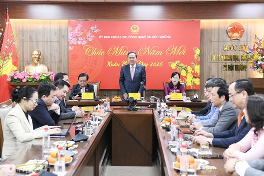 Quốc hội phải tiếp tục đi đầu chuyển đổi số, ứng dụng trí tuệ nhân tạo
