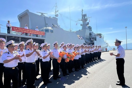 Naval Ship 016 – Quang Trung departs for Australia for Kakadu 2026