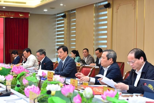 Hà Nội: Bắt tay ngay vào công việc, không để gián đoạn tiến độ, tạo đột phá từ những ngày đầu năm