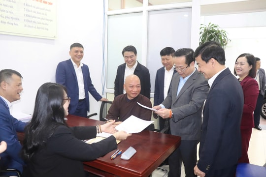 Hà Nội tập trung cao độ cho ngày hội của toàn dân "Đi trước một bước"