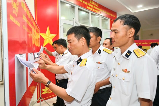TP. Hồ Chí Minh: Không tổ chức tăng ca, làm thêm giờ trong ngày bầu cử 15/3