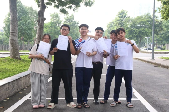 Hơn 137.000 thí sinh đăng ký thi Đánh giá năng lực đợt 1 của Đại học Quốc gia TP.HCM năm 2026
