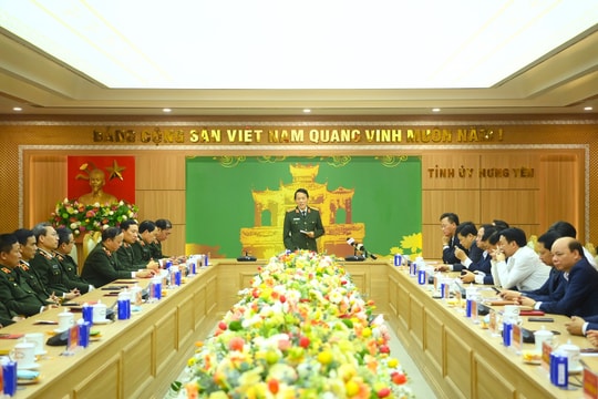 Bộ trưởng Lương Tam Quang thăm, chúc Tết Đảng bộ, chính quyền và Nhân dân tỉnh Hưng Yên