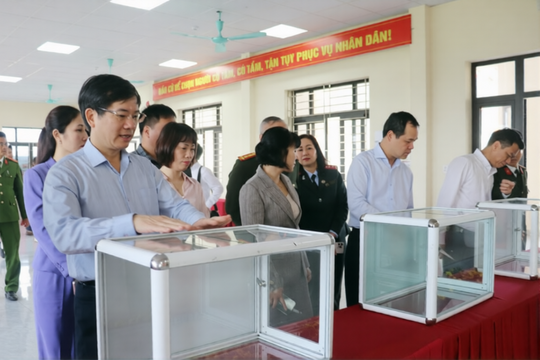 Quảng Ninh đẩy mạnh tuyên truyền, giám sát chặt chẽ, bảo đảm thành công của cuộc bầu cử