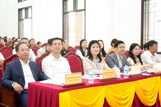 12 ứng cử viên ĐBQH, đại biểu HĐND tiếp xúc cử tri các địa phương tại Hà Tĩnh