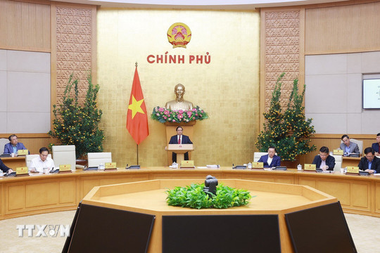 Thủ tướng Phạm Minh Chính: Cắt giảm tối đa thủ tục hành chính, giảm phiền hà cho người dân, doanh nghiệp