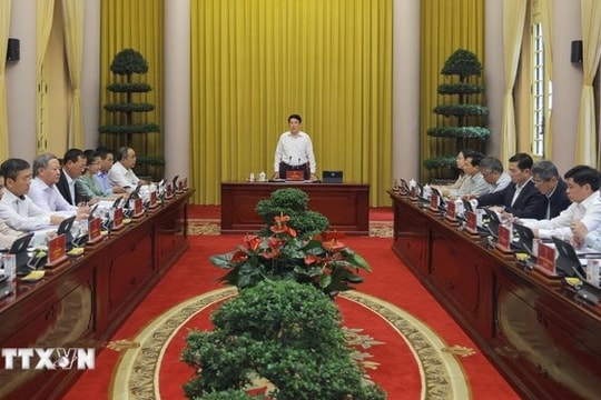 Phục vụ hiệu quả hoạt động của lãnh đạo Đảng, Nhà nước