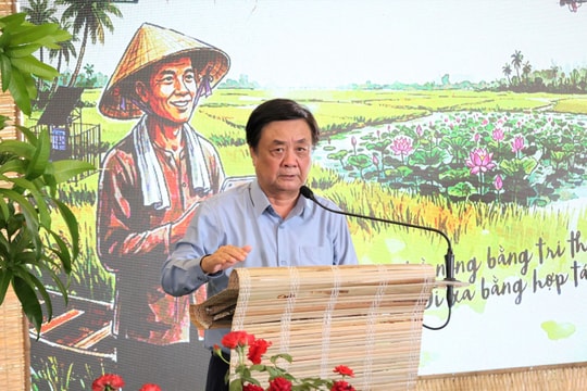 Phó Chủ tịch Quốc hội Lê Minh Hoan dự Tọa đàm “Người nông dân chuyên nghiệp” tại Đồng Tháp
