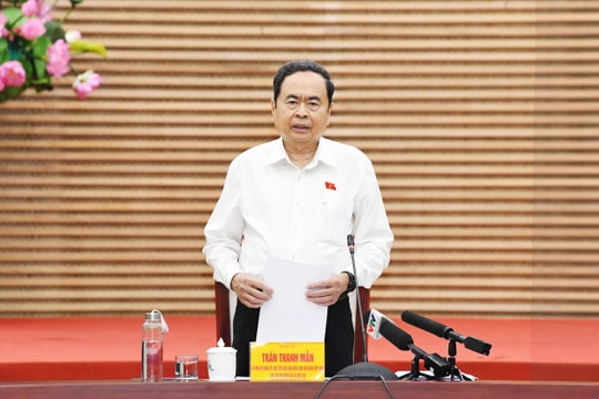 Chủ tịch Quốc hội Trần Thanh Mẫn: Nghệ An phải là một trong những điển hình tốt trong công tác bầu cử