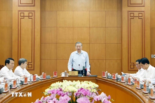 Tổng Bí thư Tô Lâm: Tiếp tục kiên quyết, kiên trì đấu tranh chống "giặc nội xâm" với tư duy, cách làm mới