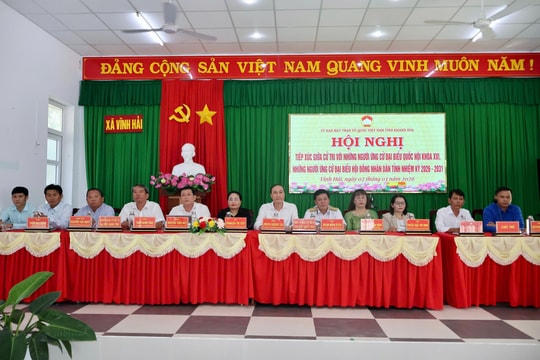 Cam kết giữ mối liên hệ chặt chẽ với cử tri