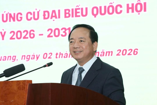 Trưởng ban Tuyên giáo và Dân vận Trung ương Trịnh Văn Quyết dự Hội nghị tiếp xúc giữa cử tri và người ứng cử đại biểu Quốc hội Khóa XV tại Tuyên Quang