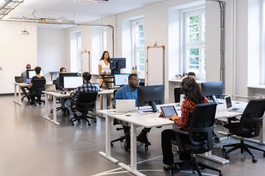 Singapore mở “trường học AI” cho 150.000 công chức