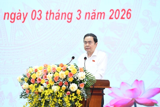 Chủ tịch Quốc hội Trần Thanh Mẫn thăm, làm việc với Sư đoàn 9, Quân đoàn 34
