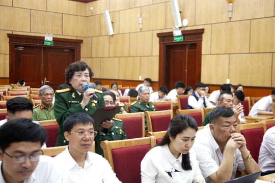 Quảng Ninh: Cử tri đánh giá cao chương trình hành động của những người ứng cử đại biểu HĐND tỉnh