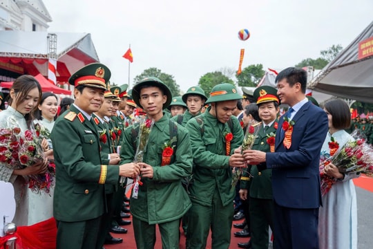 Ninh Bình: Hơn 6.000 thanh niên lên đường nhập ngũ
