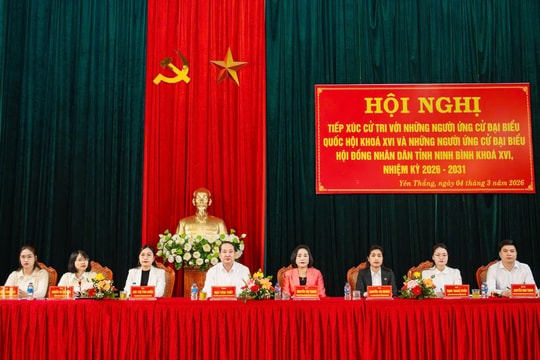 Phó Chủ tịch Quốc hội Nguyễn Thị Thanh dự Hội nghị tiếp xúc cử tri tại phường Yên Thắng, Ninh Bình