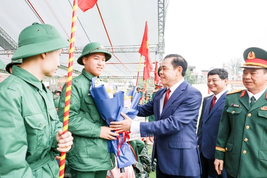 Nghệ An: Tổ chức Lễ giao nhận quân năm 2026 tại khu vực 3, Quỳ Châu