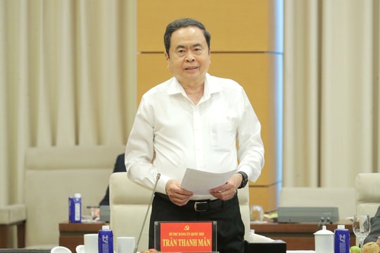 Chủ tịch Quốc hội Trần Thanh Mẫn ký ban hành Nghị quyết về nhân sự