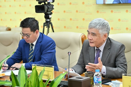 Công khai chương trình hành động: Tăng trách nhiệm trước cử tri
