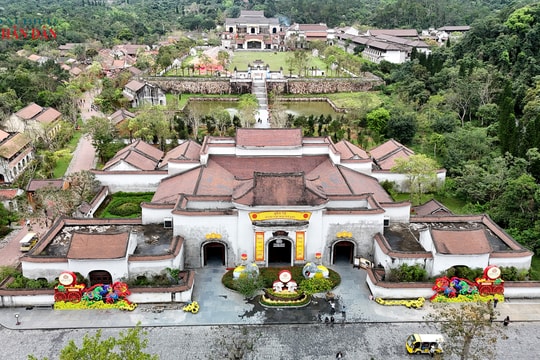 Yên Tử (Quảng Ninh): Vẻ đẹp linh thiêng giữa chốn “Bồng lai tiên cảnh”