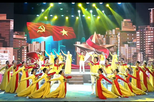 Nghệ thuật hòa nhịp ngày hội non sông