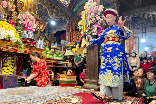 Từ di sản sống đến không gian số