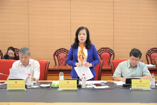 Thẩm tra sơ bộ Luật sửa đổi, bổ sung một số điều của Luật Thi đua, khen thưởng
