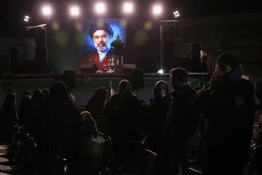 Tân Lãnh tụ Tối cao Iran là ai?