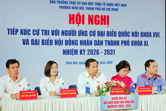 Tổng Thư ký Quốc hội, Chủ nhiệm Văn phòng Quốc hội Lê Quang Mạnh tiếp xúc cử tri phường Vĩnh Hội