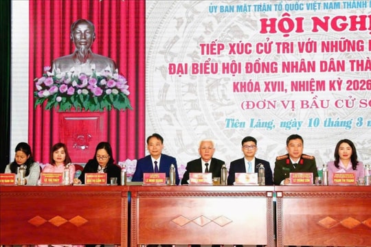 Ứng cử viên HĐND thành phố Hải Phòng tiếp xúc cử tri tại đơn vị bầu cử số 7