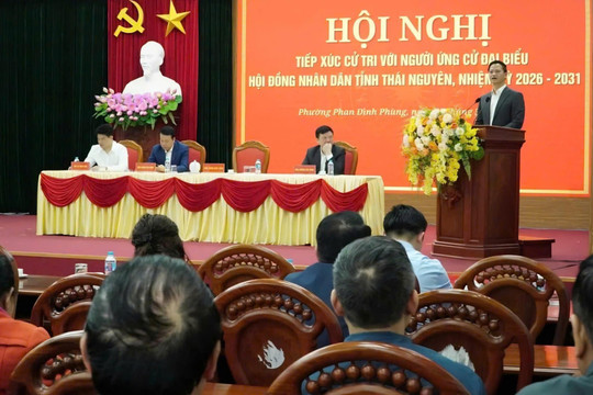 Liên hệ chặt chẽ với cử tri - yếu tố quan trọng để quyết sách đi vào cuộc sống