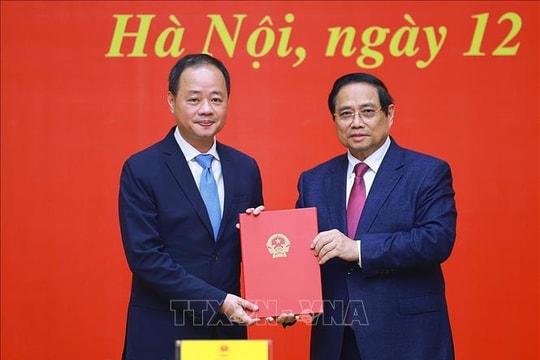 Thủ tướng Phạm Minh Chính trao Quyết định bổ nhiệm Chủ tịch Viện Hàn lâm Khoa học và Công nghệ Việt Nam