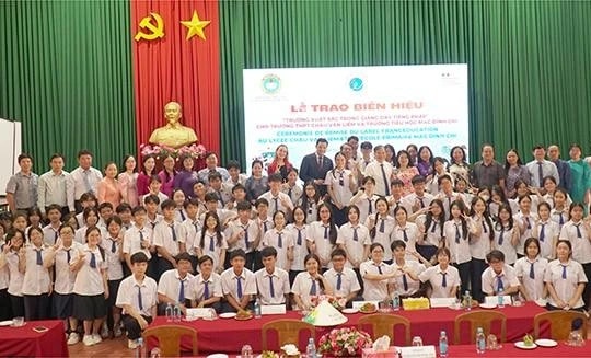 Four more Can Tho schools earn French education accreditation