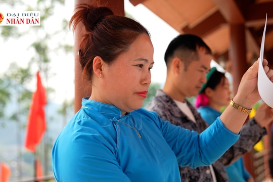 Rộn ràng ngày hội bầu cử nơi biên cương Bình Liêu