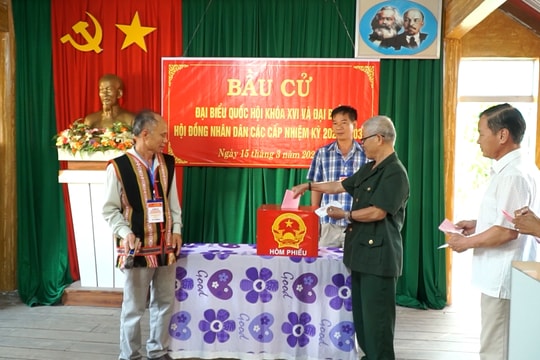 Lâm Đồng: Rộn ràng ngày bầu cử tại xã Cư Jut