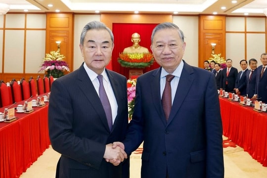 Tổng Bí thư Tô Lâm tiếp các Bộ trưởng Ngoại giao, Quốc phòng và Công an Trung Quốc
